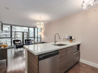 Photo 9: 1211 1367 ALBERNI Street in Vancouver: West End VW Condo for sale in "The Lions" (Vancouver West)  : MLS®# R2869343