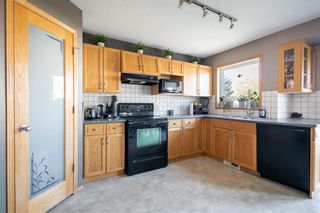 Photo 5: 56 William Gibson Bay in Winnipeg: Canterbury Park Residential for sale (3M)  : MLS®# 202325129
