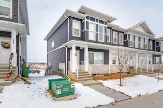 Photo 2: 425 West Lakeview Drive: Chestermere Row/Townhouse for sale : MLS®# A2106399