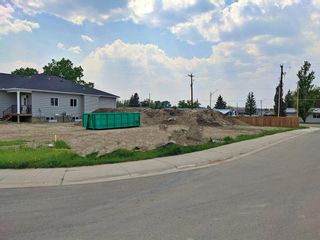 Photo 1: 87 & 89 Harvest Square: Claresholm Residential Land for sale : MLS®# A2051404