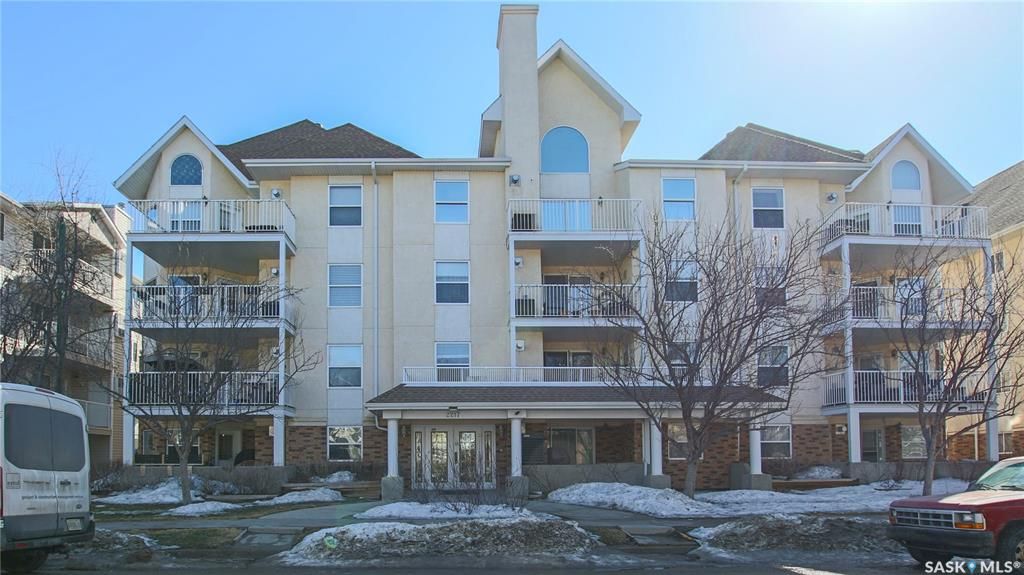 Main Photo: 103 2217 Angus Street in Regina: Cathedral RG Residential for sale : MLS®# SK925107