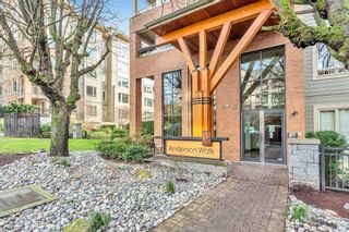 Photo 1: 304 139 W 22ND Street in North Vancouver: Central Lonsdale Condo for sale in "ANDERSON WALK" : MLS®# R2526044