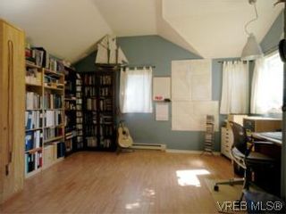 Photo 17: 1315 Balmoral Rd in VICTORIA: Vi Fernwood House for sale (Victoria)  : MLS®# 504233