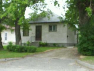 Photo 2: 417 SELKIRK Avenue in SELKIRK: City of Selkirk Residential for sale (Winnipeg area)  : MLS®# 2410731