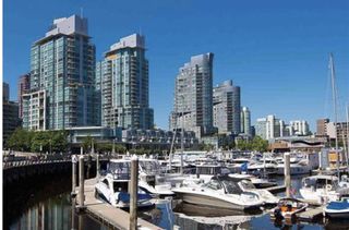Photo 4: 2303 590 NICOLA Street in Vancouver: Coal Harbour Condo for sale in "CASCINA" (Vancouver West)  : MLS®# R2640966