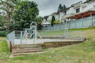 Photo 16: 15 2830 BOURQUIN Crescent in Abbotsford: Central Abbotsford Townhouse for sale in "Abbotsford Court" : MLS®# R2387328