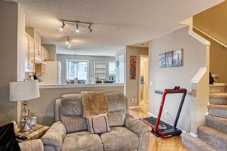 Photo 7: 268 Elgin Gardens SE in Calgary: McKenzie Towne Row/Townhouse for sale : MLS®# A1182611