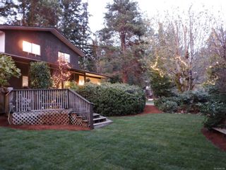 Photo 38: 630 Goldie Ave in Langford: La Thetis Heights House for sale : MLS®# 903385