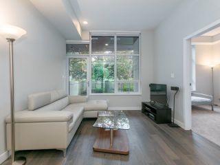 Photo 3: 106 5033 CAMBIE Street in Vancouver: Cambie Condo for sale in "35 PARK WEST" (Vancouver West)  : MLS®# R2621490
