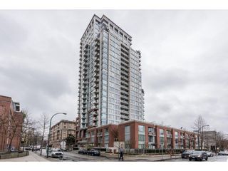 Photo 2: 2402 550 TAYLOR Street in Vancouver: Downtown VW Condo for sale in "THE TAYLOR" (Vancouver West)  : MLS®# R2142981