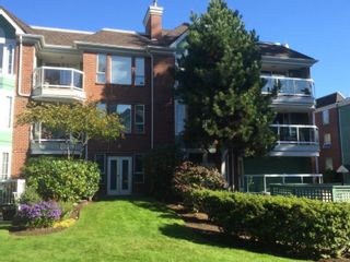 Photo 2: 102 1655 AUGUSTA Avenue in Burnaby: Simon Fraser Univer. Condo for sale in "AUGUSTA SPRINGS" (Burnaby North)  : MLS®# R2116566