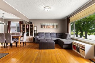 Photo 4: 5306 5th Avenue in Regina: Rosemont Residential for sale : MLS®# SK973915