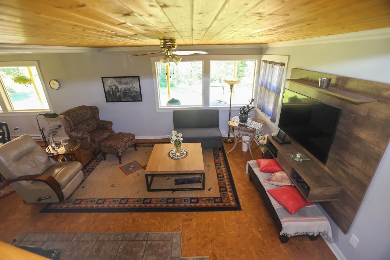 Photo 11: Photos: 2916 Barriere Lakes Road in Barriere: BA House for sale (NE)  : MLS®# 168628