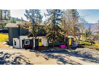 Photo 2: 5555 Stubbs Road Lake Country South West: Okanagan Shuswap Real Estate Listing: MLS®# 10305950