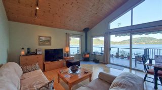 Photo 6: 3210 Armadale Rd in Pender Island: GI Pender Island House for sale (Gulf Islands)  : MLS®# 888581