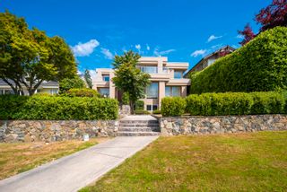 Main Photo: 2175 KINGS Avenue in West Vancouver: Dundarave House for sale : MLS®# R2847181