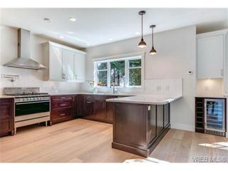 Photo 6: 1217 Hewlett Pl in VICTORIA: OB South Oak Bay House for sale (Oak Bay)  : MLS®# 700508