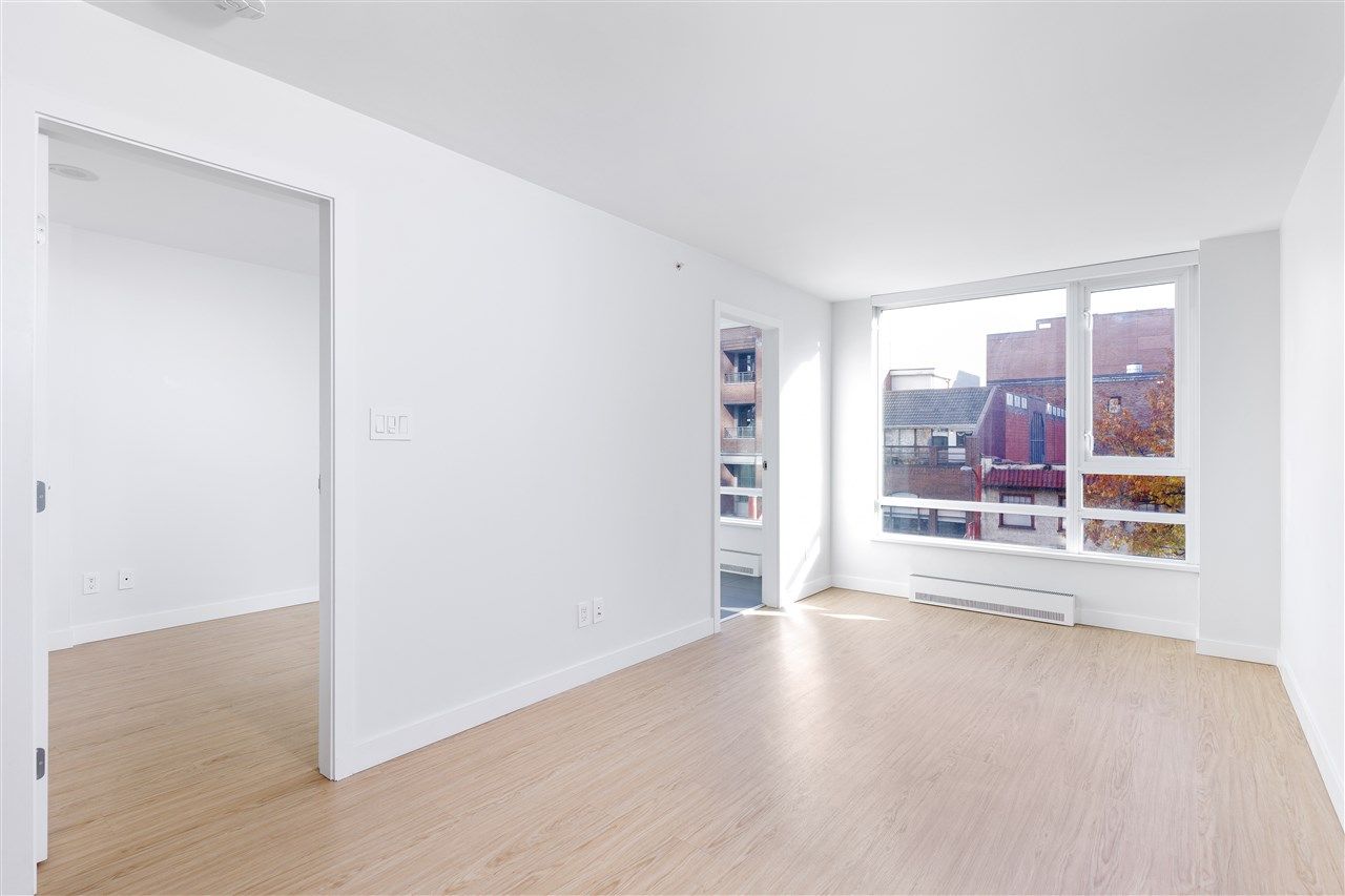 Photo 3: Photos: 615 188 KEEFER Street in Vancouver: Downtown VE Condo for sale in "188 KEEFER" (Vancouver East)  : MLS®# R2518074
