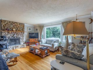 Photo 11: 10774 Derrick Rd in North Saanich: NS Deep Cove House for sale : MLS®# 920295
