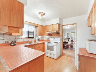 Photo 4: 1945 E 36TH Avenue in Vancouver: Victoria VE House for sale (Vancouver East)  : MLS®# R2744179