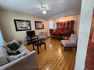 Photo 2: 1374 Woodbine Avenue in Toronto: East York House (Bungalow) for sale (Toronto E03)  : MLS®# E6676756