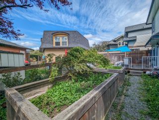 Photo 4: 82 Bay St in Victoria: VW Victoria West House for sale (Victoria West)  : MLS®# 952396