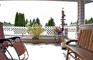 Photo 15: 24 5610 TRAIL Avenue in Sechelt: Sechelt District Townhouse for sale in "HIGHPOINT" (Sunshine Coast)  : MLS®# R2277541
