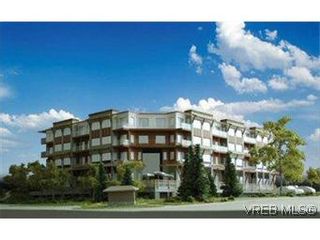 Photo 1: 303 611 Brookside Rd in VICTORIA: Co Latoria Condo for sale (Colwood)  : MLS®# 584068