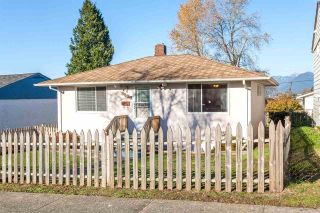 Photo 3: 3637 HAIDA Drive in Vancouver: Renfrew Heights House for sale in "RENFREW HEIGHTS" (Vancouver East)  : MLS®# R2016775