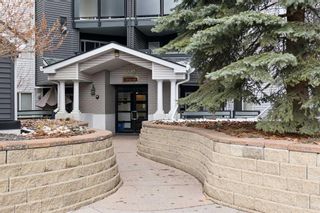 Photo 2: 407 20 Sierra Morena Mews SW in Calgary: Signal Hill Apartment for sale : MLS®# A2125393
