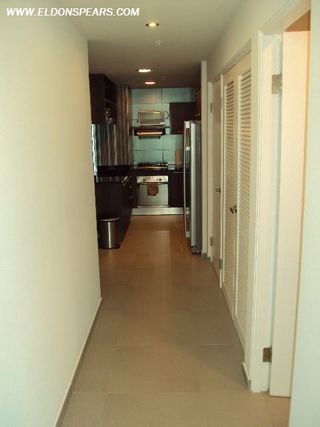 Photo 3: Luxurious furnished Apartment in Panama's exclusive Yacht Club Tower
