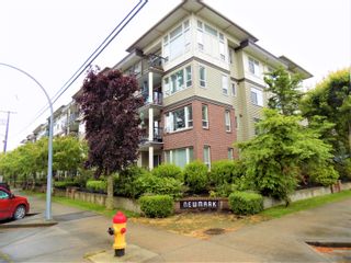 Photo 1: 302 46150 BOLE Avenue in Chilliwack: Chilliwack N Yale-Well Condo for sale in "Newmark" : MLS®# R2700838