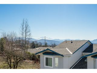 Photo 19: 8 32752 4TH Avenue in Mission: Mission BC Townhouse for sale in "Woodrose Estates" : MLS®# R2349018