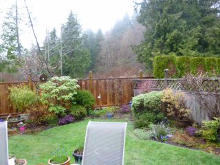 Photo 3: 17 535 SHAW Road in Gibsons: Gibsons & Area 1/2 Duplex for sale in "GIBSONS COUNTRY VILLAGE" (Sunshine Coast)  : MLS®# R2254487