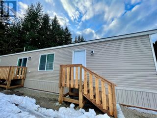 Photo 2: 501 Kappel Street Unit# 36 in Sicamous: House for sale : MLS®# 10304092
