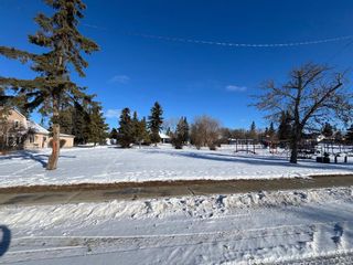 Photo 1: 5110 2 Avenue N: Chauvin Residential Land for sale : MLS®# A2107651