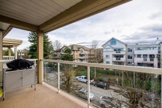 Photo 30: 305 20257 54 Avenue in Langley: Langley City Condo for sale in "Oxford Court" : MLS®# R2760120