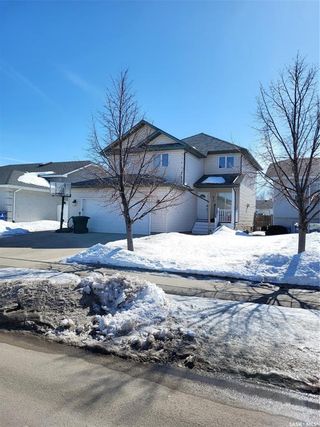 Photo 2: 146 Pezer Crescent in Saskatoon: Silverspring Residential for sale : MLS®# SK963147