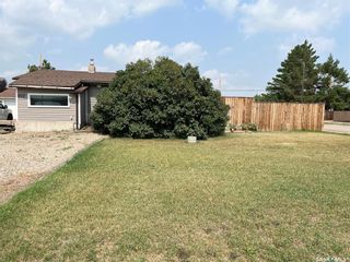 Photo 2: 102 18th Street in Battleford: Residential for sale : MLS®# SK939173