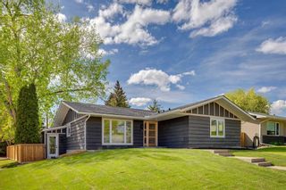 Photo 1: 223 Parkwood Close SE in Calgary: Parkland Detached for sale : MLS®# A2135796