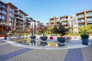 Photo 5: 310 719 W 3RD Street in North Vancouver: Harbourside Condo for sale in "The Shore" : MLS®# R2738443