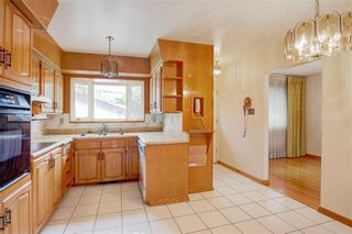 Photo 13: 2728 LIONEL Crescent SW in Calgary: Lakeview Detached for sale : MLS®# C4303178