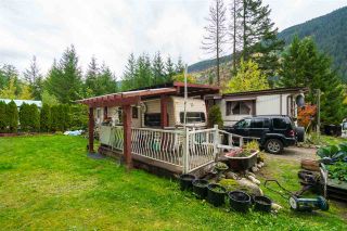 Photo 19: 36255 TRANS CANADA Highway in Yale: Hope Laidlaw Manufactured Home for sale (Hope)  : MLS®# R2335678