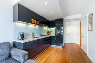 Photo 10: 3207 777 RICHARDS Street in Vancouver: Downtown VW Condo for sale (Vancouver West)  : MLS®# R2710249