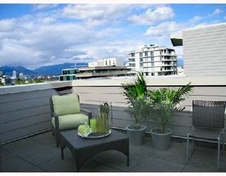 Photo 8: 324 638 W 7TH Avenue in Vancouver: Fairview VW Condo for sale in "OMEGA" (Vancouver West)  : MLS®# V708092