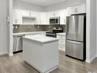 Photo 2: 204 545 Hassard Close in Saskatoon: Kensington Residential for sale : MLS®# SK928609