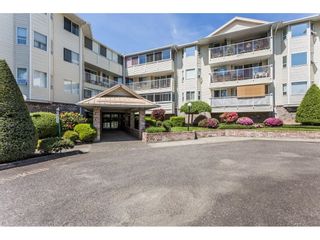 Photo 3: 213 8725 ELM Drive in Chilliwack: Chilliwack E Young-Yale Condo for sale in "Elmwood Terrace" : MLS®# R2640393
