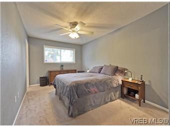 Photo 12: Photos: A 2999 Glen Lake Rd in VICTORIA: La Glen Lake Half Duplex for sale (Langford)  : MLS®# 583980