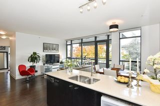 Photo 13: 404 2851 HEATHER Street in Vancouver: Fairview VW Condo for sale in "Tapestry" (Vancouver West)  : MLS®# R2512313