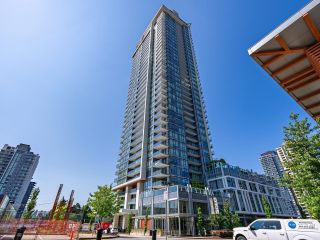 Main Photo: 2001 2085 SKYLINE Court in Burnaby: Brentwood Park Condo for sale (Burnaby North)  : MLS®# R2814764